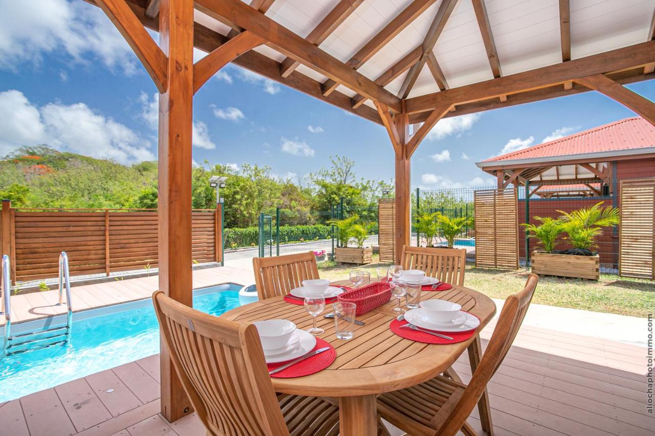 Bungalow Pom 1, Piscine, A 5 Min Des Plages Le Vauclin Exterior foto